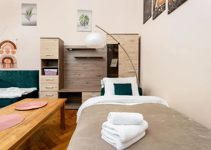 Park Strzelecki Cosy By Bookinghost * Krakau