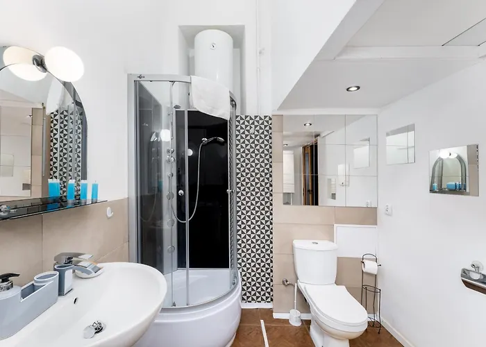 Apartment Park Strzelecki Cosy By Bookinghost Krakau